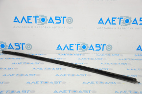 Right windshield molding for Toyota Camry v70 18-24