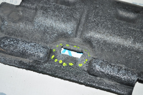 Upper radiator deflector Ford Explorer 11-19 is torn