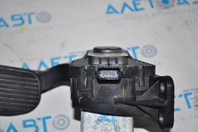 Gas pedal Ford Explorer 11-19