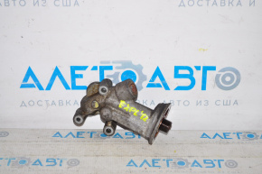 Ford Explorer 11-19 Oil Filter Housing