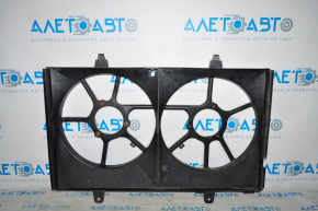 Diffuser radiator shroud bare Nissan Murano z50 03-07 broken fastening