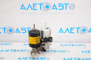 Brake booster Toyota Prius 30 10-15
