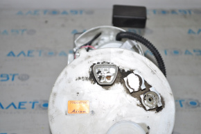 Fuel pump for Toyota Prius V 12-17