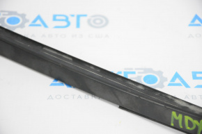 Windshield molding right Acura MDX 14-16 scratches
