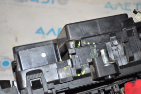 Ford Fusion mk5 13-16 underhood fuse box broken fasteners