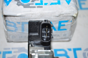 Negative terminal of the Honda Accord battery 18-22