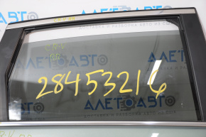 Rear right door glass for a Honda CRV 12-16