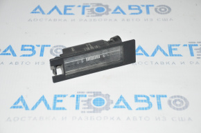 Left tailgate license plate light for Chevrolet Volt 16-19