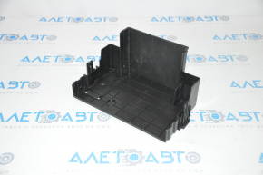 Chevrolet Volt 16- Distribution Block Cover