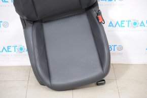 Passenger seat VW Jetta 19-21 without airbag, manual, leather black