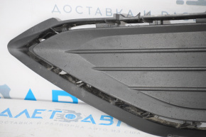 Left fog light plug VW Jetta 19-21 scratches