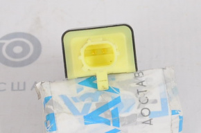Toyota Camry v40 rear right airbag sensor