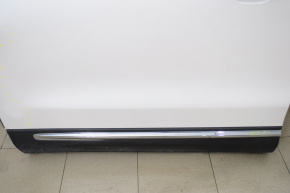 Lincoln MKX 16-18 lower front left door trim with chrome
