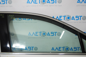 Front right door glass for a 16-17 Lincoln MKX