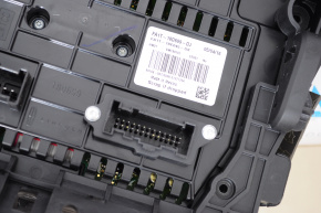 Lincoln MKX 16- Climate Monitor and Control Panel