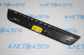 Door sill trim rear right outer Kia Sorento 16-20 black, broken fastening