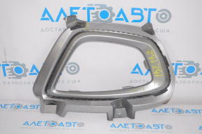 Left fog light frame Kia Sorento 16-18 prerest, crack