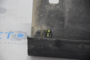 Front right threshold Jeep Patriot 11-17 structure, broken fasteners