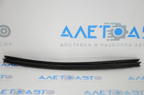 Seal on the rear arch of the left zakat Jeep Patriot 11-17