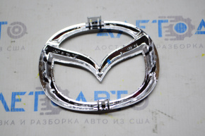 Mazda emblem front grille Mazda3 03-08 HB