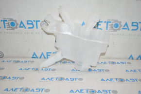 Nissan Leaf 13-17 Windscreen Washer Reservoir