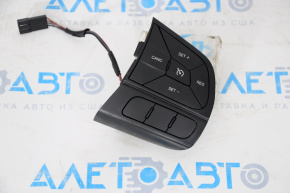 Control buttons right on the steering wheel Fiat 500X 16-18