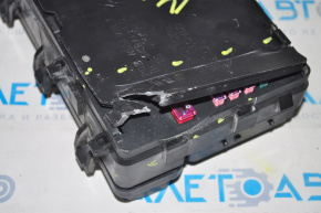 Lincoln MKX 16-18 Underhood Fuse Box Case Broken