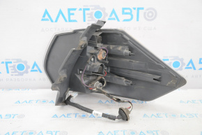 Light outer wing left Nissan Rogue 14-16 crack