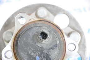 Rear right hub Toyota Camry v70 18-24 FWD