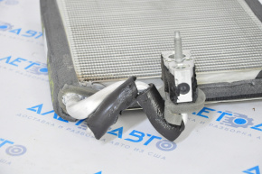 Ford Escape MK4 evaporator 20-24 tubes are crushed