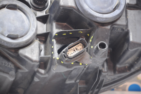 Headlight front right bare Ford Fusion mk5 13-16 broken fastener broken housing