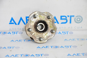 Rear left hub Toyota Highlander 14-19 AWD