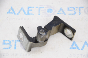 Lower front left door hinge for VW Jetta 11-18 USA