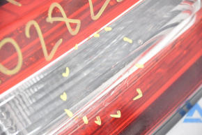 Inner taillight trunk lid left Jeep Cherokee KL 14-18 pre-rest, crack, breakage of the guide