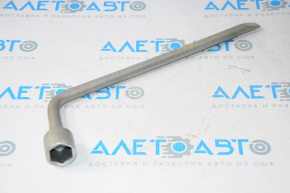 Wheel spanner Toyota Highlander 08-13