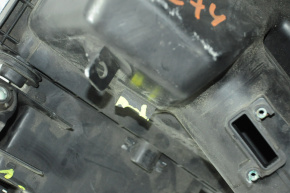 Air filter housing Nissan Pathfinder 13-16 cracks, broken fasteners