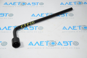 Lexus CT200h 13-17 wheel spanner