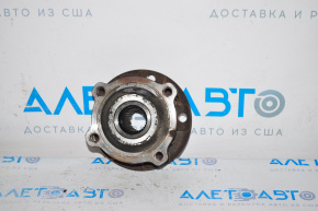 Front left wheel hub BMW X5 E70 07-13