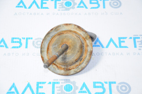 Subaru Outback 15-19 spare tire mount rusty