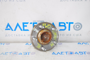 Rear left hub Buick Encore 13-19 fwd