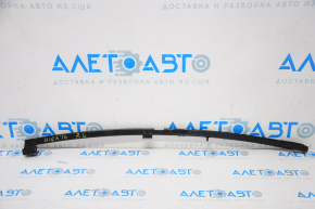 Rear left door glass guide for Toyota Highlander 14-19