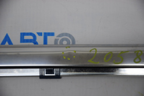 Molding door-glass central front left Toyota Highlander 14- small poke