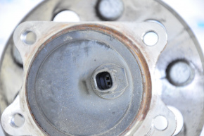 Toyota Camry V50 12-14 rear right wheel hub (USA)