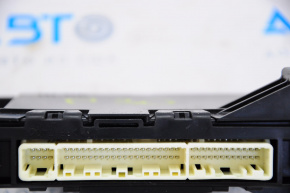 AC AMPLIFIER Toyota Prius 30 10-11