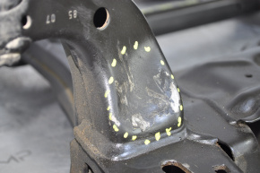 Front subframe Infiniti QX30 17-19 dented