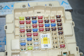 Fuse box under the dashboard Kia Soul 14-19