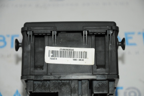 Fuse box under the dashboard Dodge Journey 11-20 broken fastening
