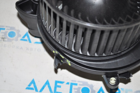 Motor heater fan Ford Mustang mk6 15-23 broken fasteners