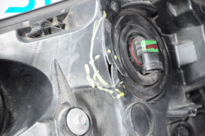 Headlight front right bare Honda Accord 13-15 halogen, broken housing and reflector, scratches on glass, on spare parts