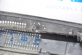 Wiper grille plastic Honda CRV 17-22 torn
